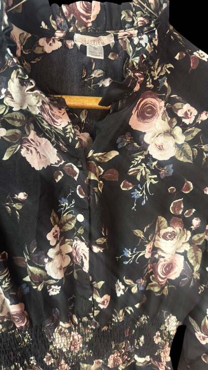 Justify - Picture 3 of 4